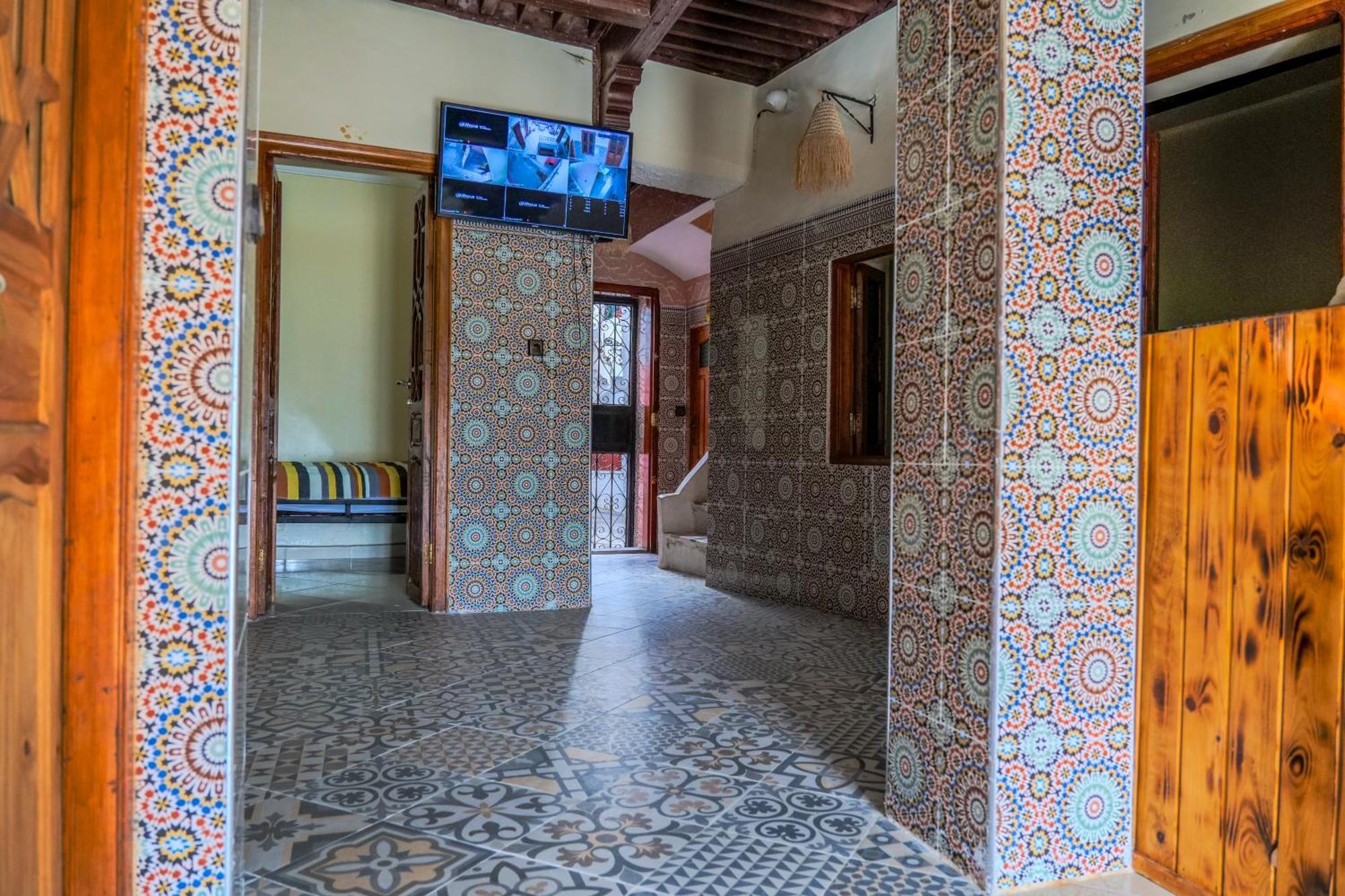 Yakout Hostel Танжер Екстер'єр фото